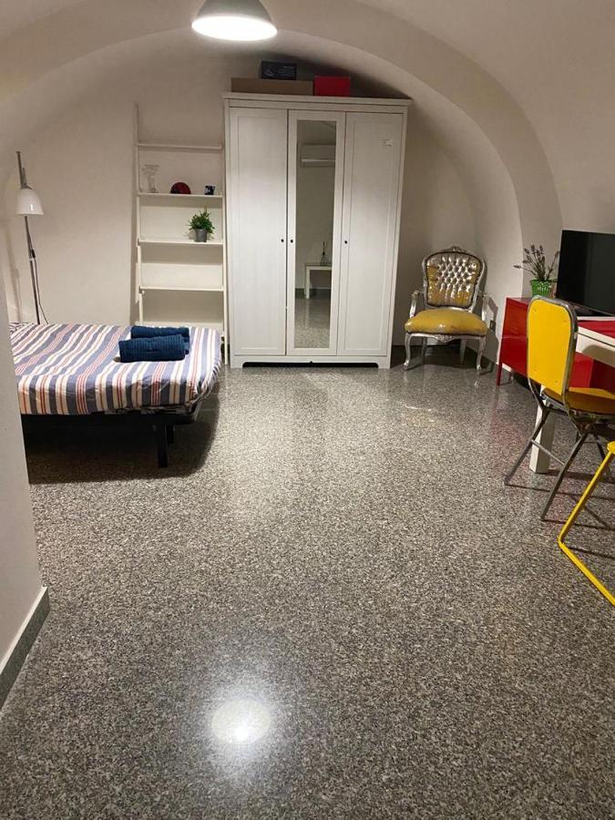 Little Flat - Bari Heart Apartment Exterior photo